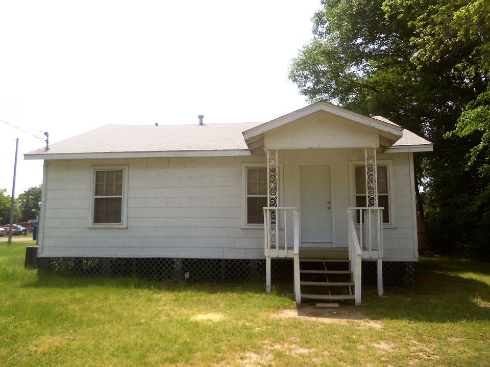 2nd image of 809 N Owens St