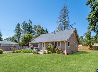 2418 Harding St, Sweet Home, OR 97386