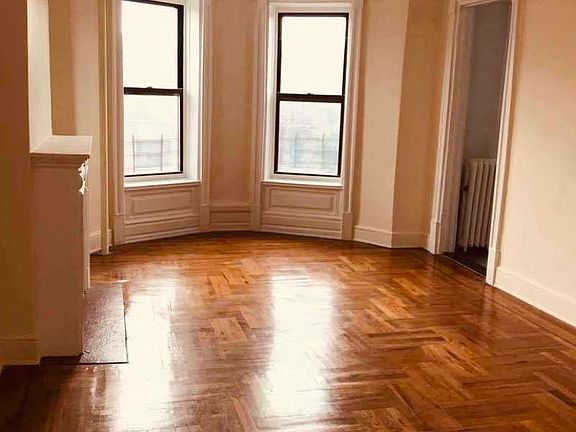 4th image of 801 Ocean Ave APT 16
