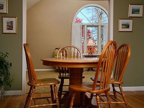 5th image of 14 Winterberry Dr