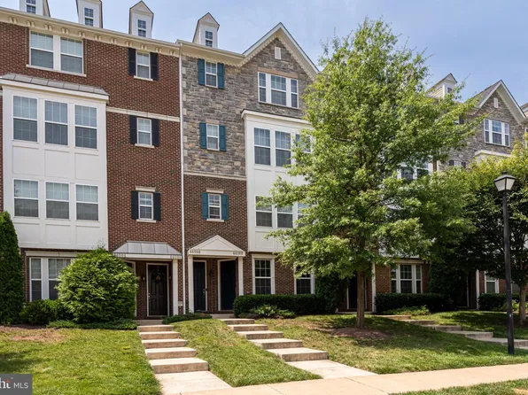 44100 Vaira Ter, Chantilly, VA 20152
