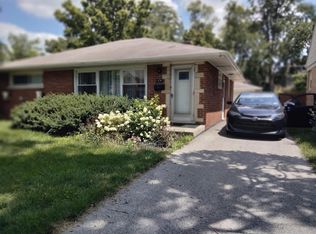 239 N Redfield Ct, Park Ridge, IL 60068