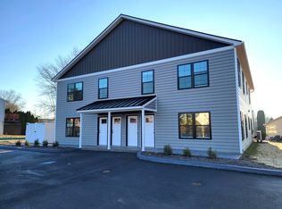 36 Muddy Creek Church Rd APT B, Denver, PA 17517
