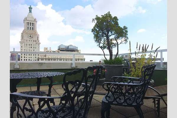 Rented by Stribling | media 10