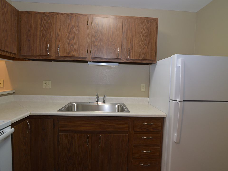 Grand Canyon Apartments 302 Grand Canyon Dr Madison WI Zillow