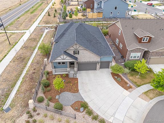 3rd image of 1546 Blackwood Court