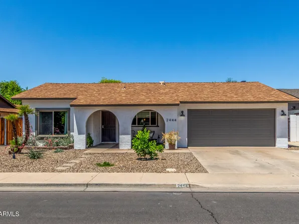 2444 S NOCHE DE PAZ --, Mesa, AZ 85202