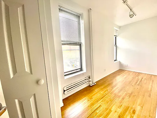 Rented by Best Apartments North Inc | media 48