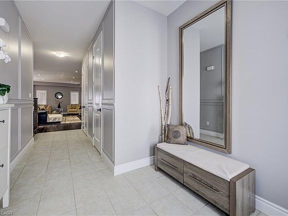 5th image of 502 Woodbine Ave