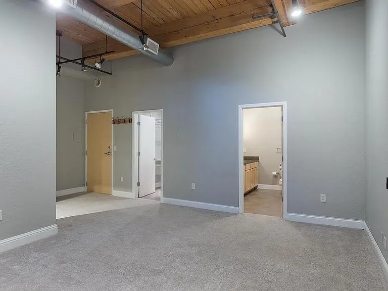 609 Central St #1102 — Photo 15