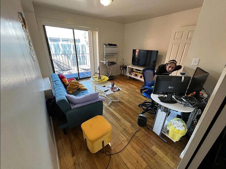 1st image of 329 E 63rd St APT 3M