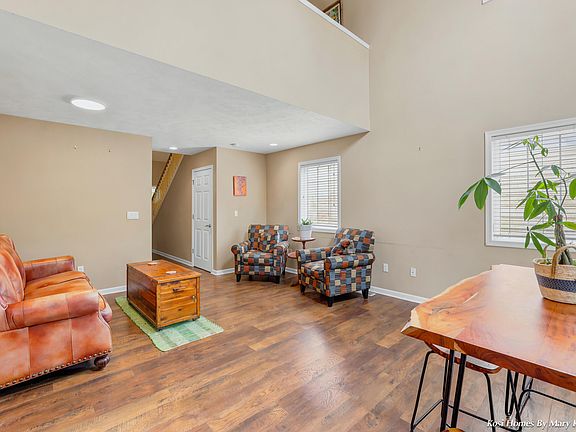 4th image of 3078 Ledgestone Pl NE