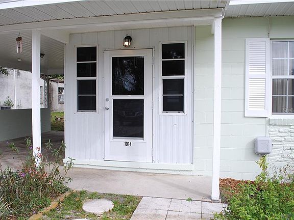 4th image of 1014 Oak Dr