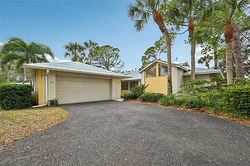 227 Southampton Dr #289 Photo 1