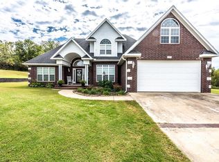 1101 Spur Cir, Prairie Grove, AR 72753