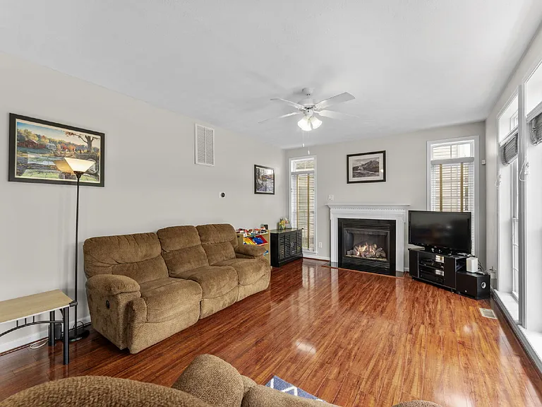 10 Everglades Ln — Photo 23