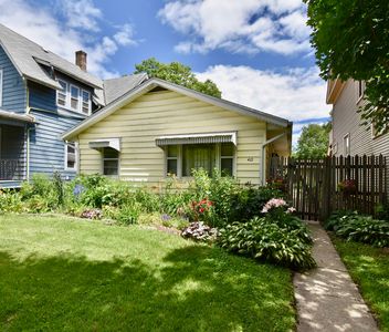412 S 1st St, Rockford, IL, 61104