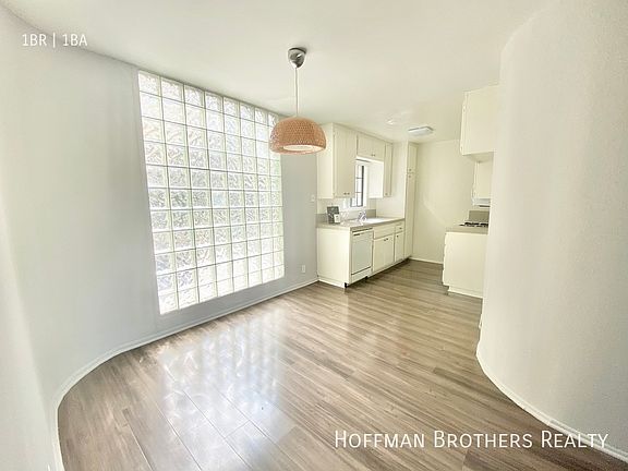 4th image of 5107 Inglewood Blvd #106