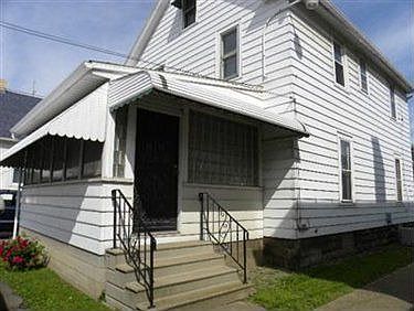5th image of 534 E Erie Ave
