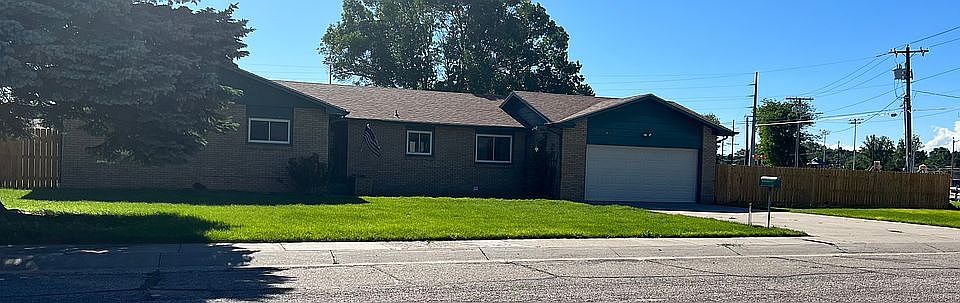 1st image of 2426 E G St