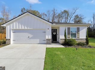 135 Catalpa Rd, Milner, GA 30257