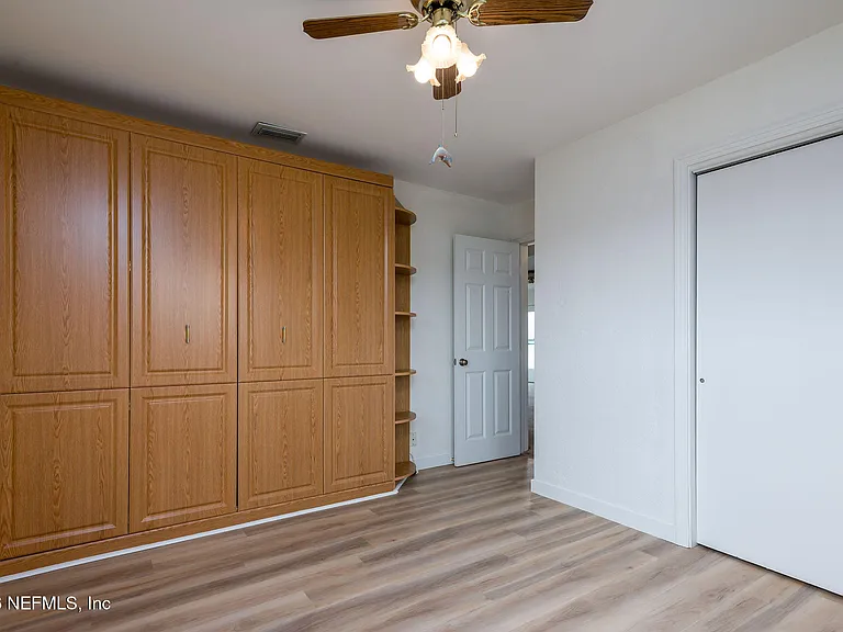 37 Berkley Rd — Photo 24