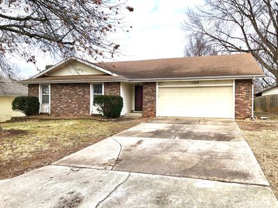 1269 E Carleton St, Springfield, MO, 65804