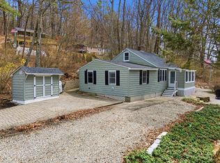 5 Collette Dr, Holland, MA 01521