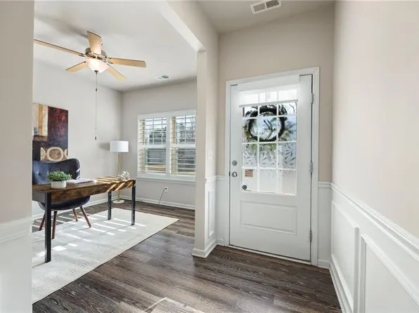 255 Jefferson Ave, Canton, GA 30114