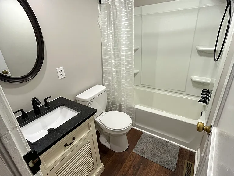 2213 Tennessee Dr — Photo 2