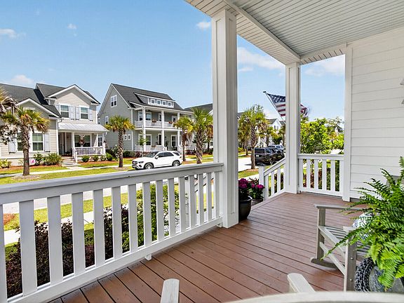 5th image of 1823 Agate Bay Dr