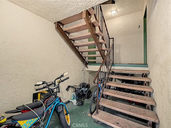 5th image of 535 W 15th St