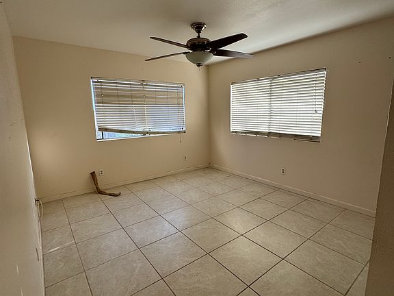 4th image of 1041 Aila St #2