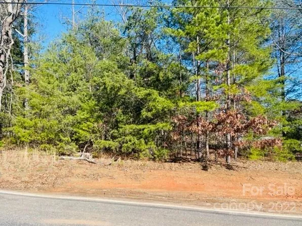 112 10th St NE, Hildebran, NC 28637