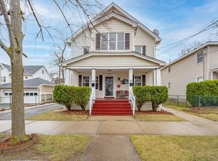 82 Shawmut St #1, Springfield, MA 01108