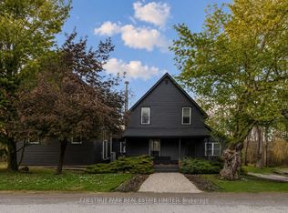 709 Old Milford Rd, Prince Edward County, ON K0K2T0