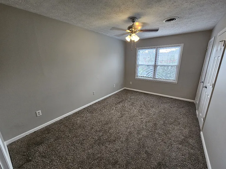 222.5 Lanier Dr #503 — Photo 8