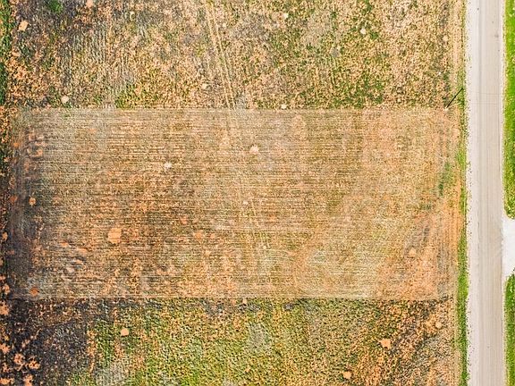 2nd image of County Road 307