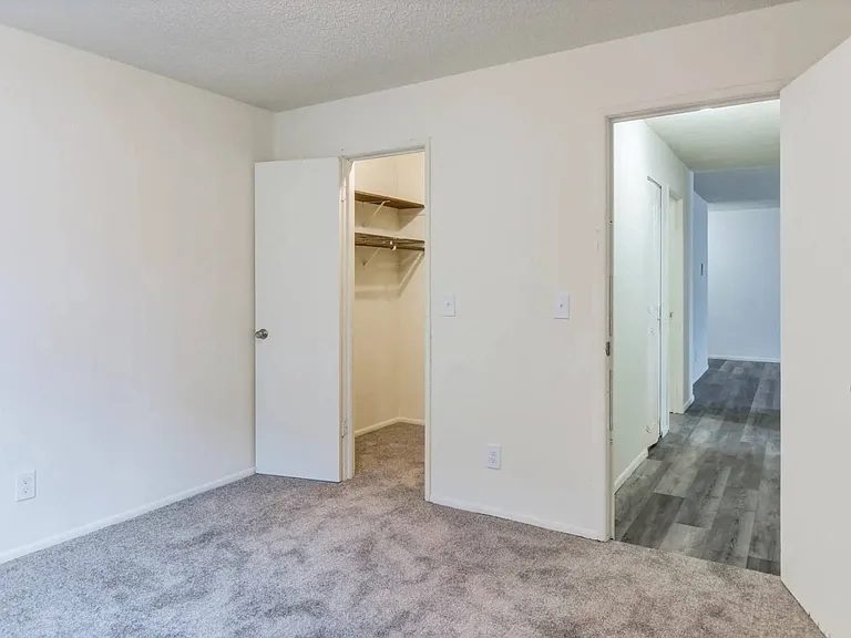 Arlington Place — Photo 11