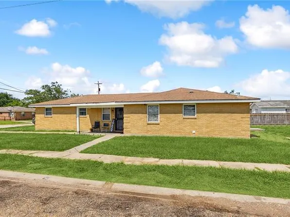 4701 Rosemont Pl, New Orleans, LA 70126