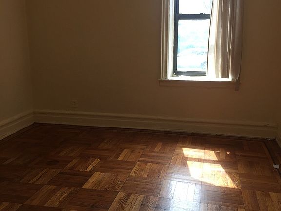 2nd image of 415 Lefferts Ave APT C10