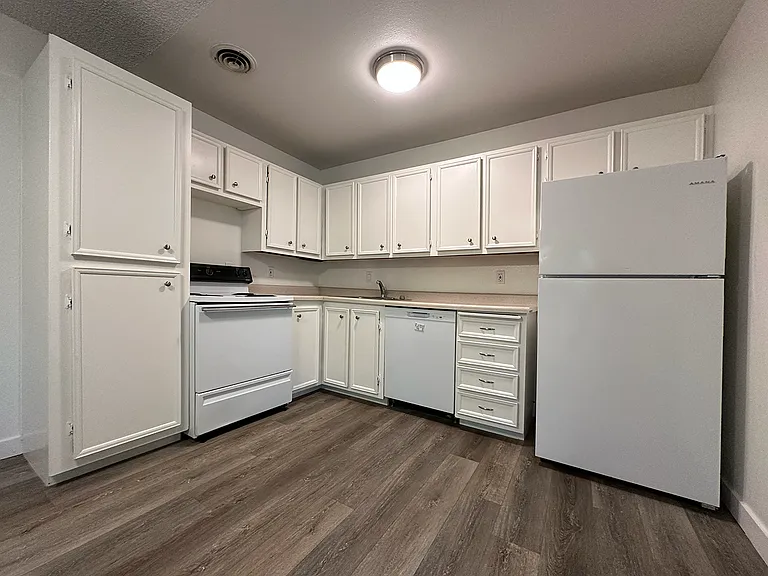 2536 SW Beaverton Hillsdale Hwy #2536 — Photo 8