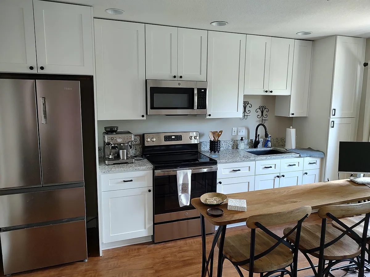 Building Photo - 3981 Four Oaks Blvd #1