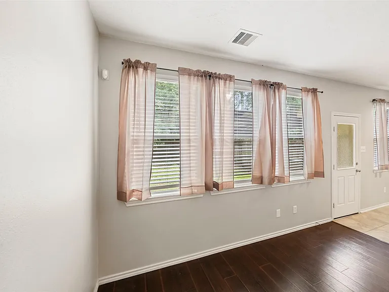 3 Whitekirk Pl — Photo 15