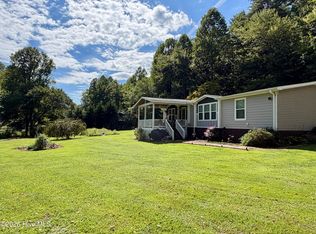 71 Heather Ash Brook Drive, Robbinsville, NC 28771