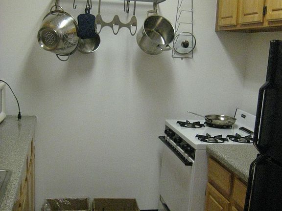 4th image of 233 E 115th St APT 1