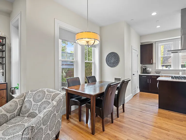 73 Sawyer Ave #3 — Photo 7