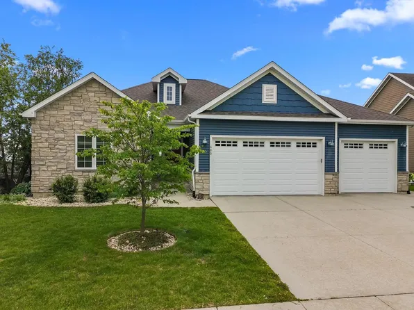 480 South Boulder Ridge DRIVE, Lake Geneva, WI 53147