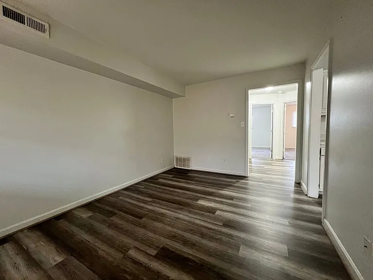 Stone Ridge Apartments- Convenient Location — Photo 35