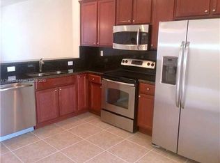 9208 SW 170th Ave, Miami, FL 33196